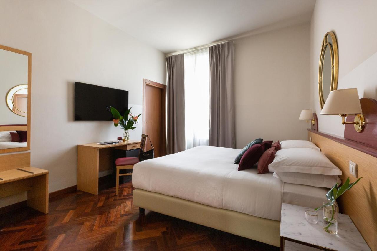 Aramis Deluxe Rooms Флоренція Екстер'єр фото