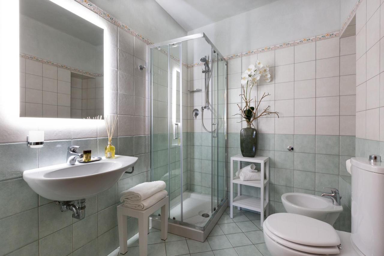 Aramis Deluxe Rooms Флоренція Екстер'єр фото